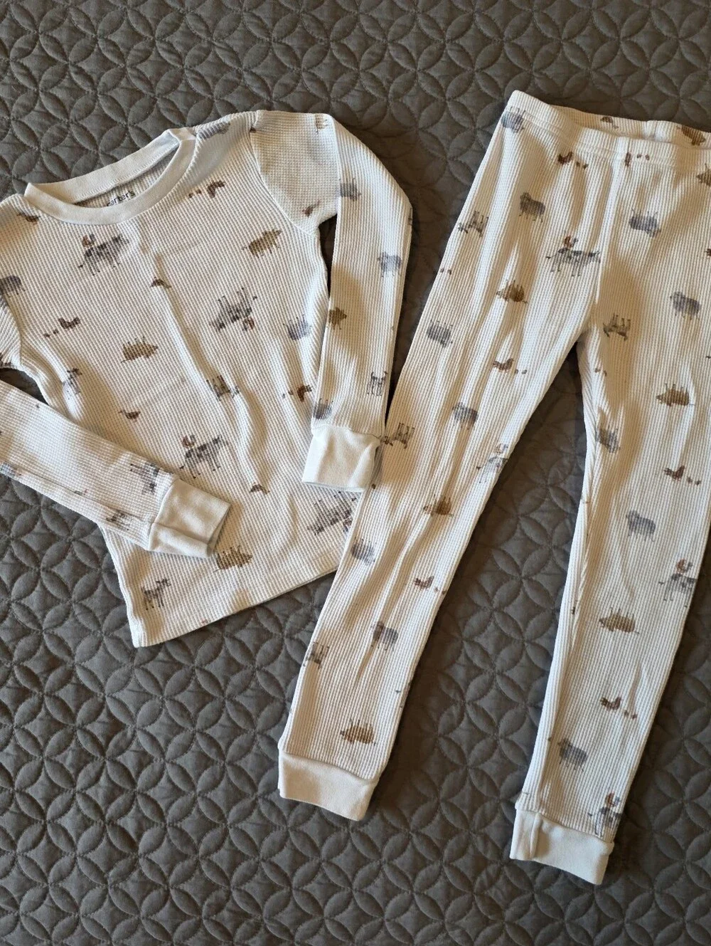 Carters Snug Fit Waffle Knit Toddler Kids Farm Animal Print Pajamas, 5T
